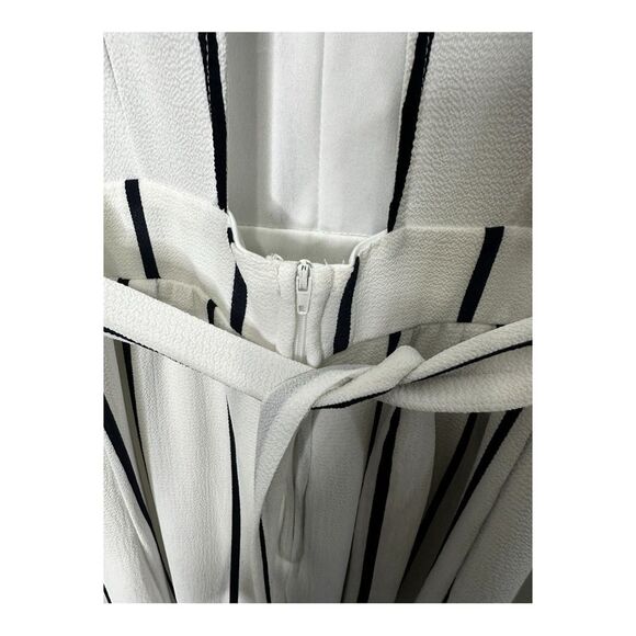 Crystal Doll junior's white and black striped romper size 3 - Picture 13 of 13